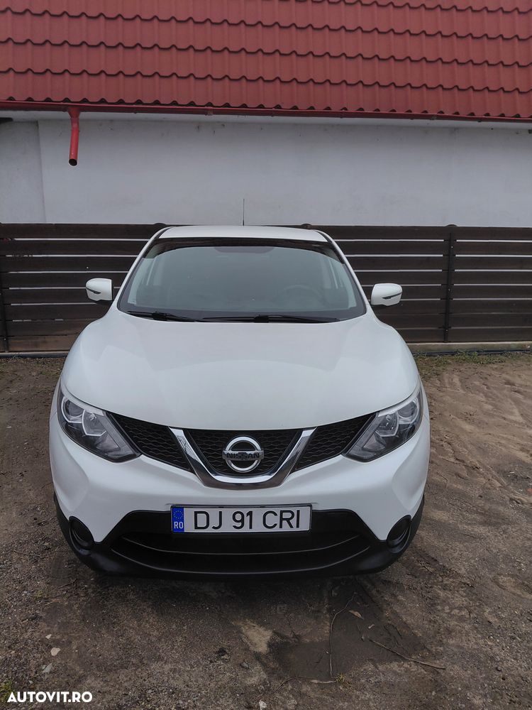 Nissan Qashqai - 1