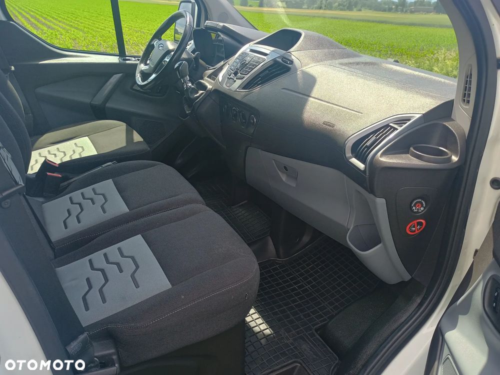 Ford Transit Custom - 17