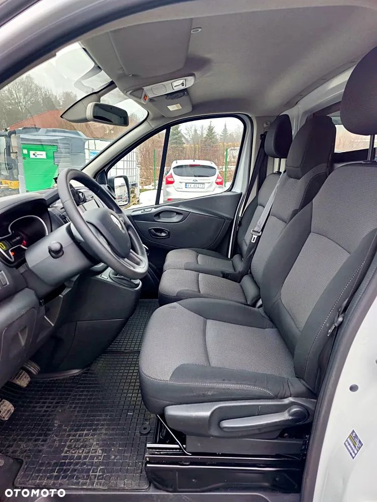 Renault Trafic - 14