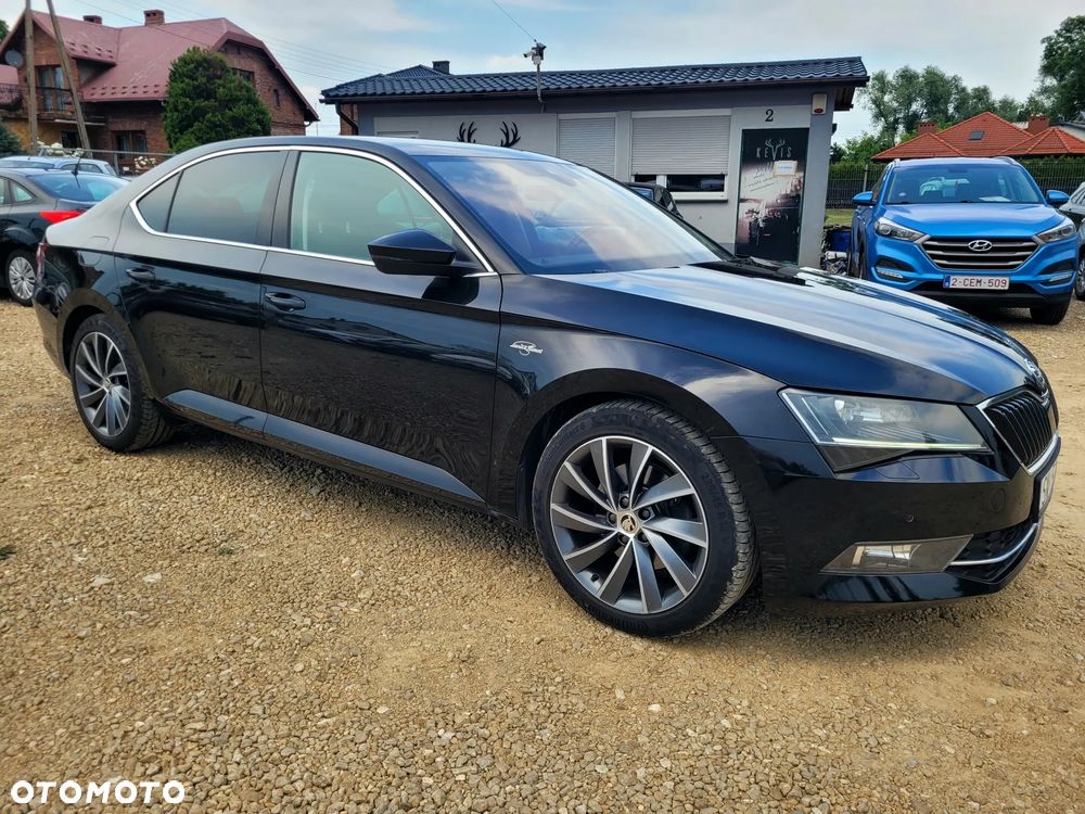 Skoda Superb 2.0 TDI 4x4 L&K DSG - 23