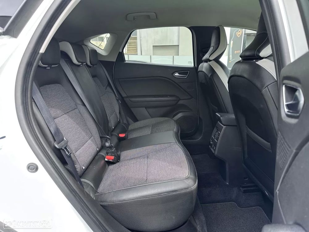 Renault Captur TCe 100 INTENS - 50
