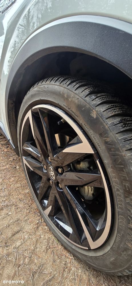 Toyota C-HR 1.8 Hybrid GPF GR Sport - 11