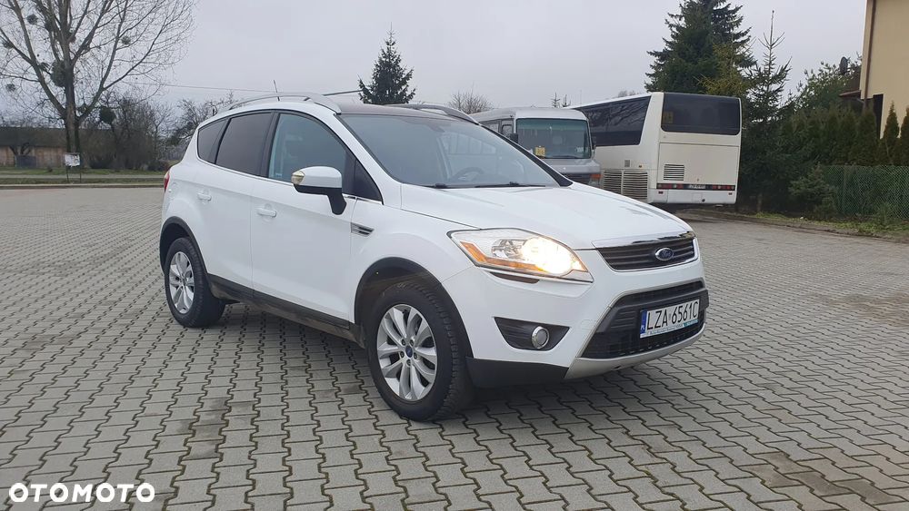 Ford Kuga 2.0 TDCi 2x4 Titanium - 1