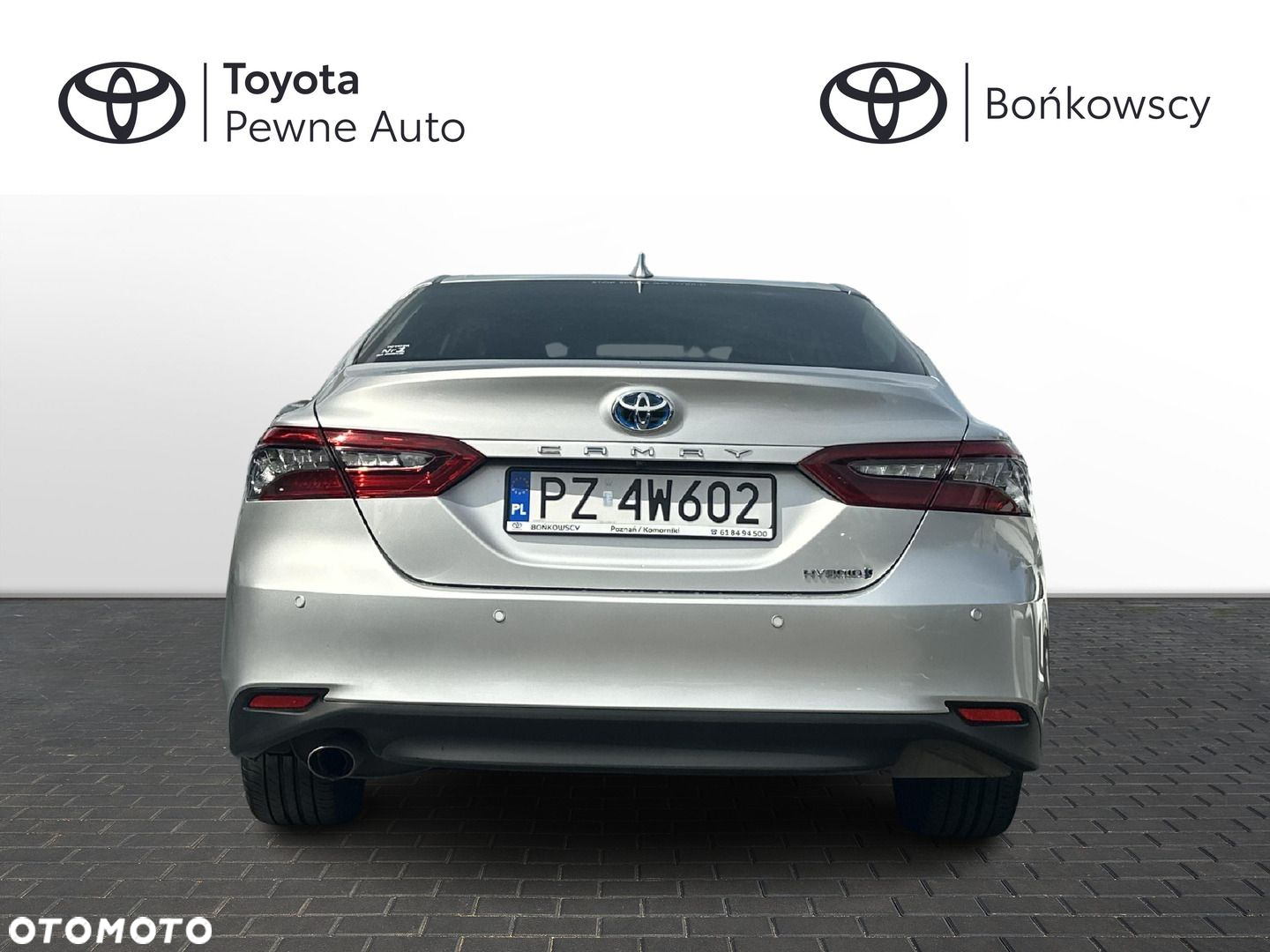 Toyota Camry - 13