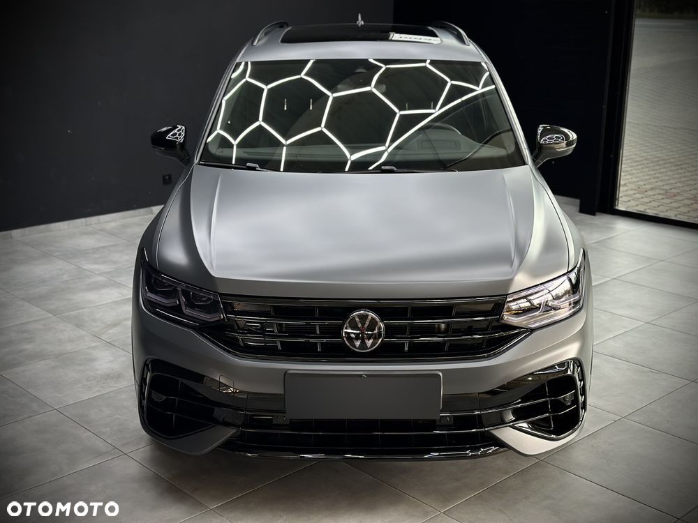 Volkswagen Tiguan - 9