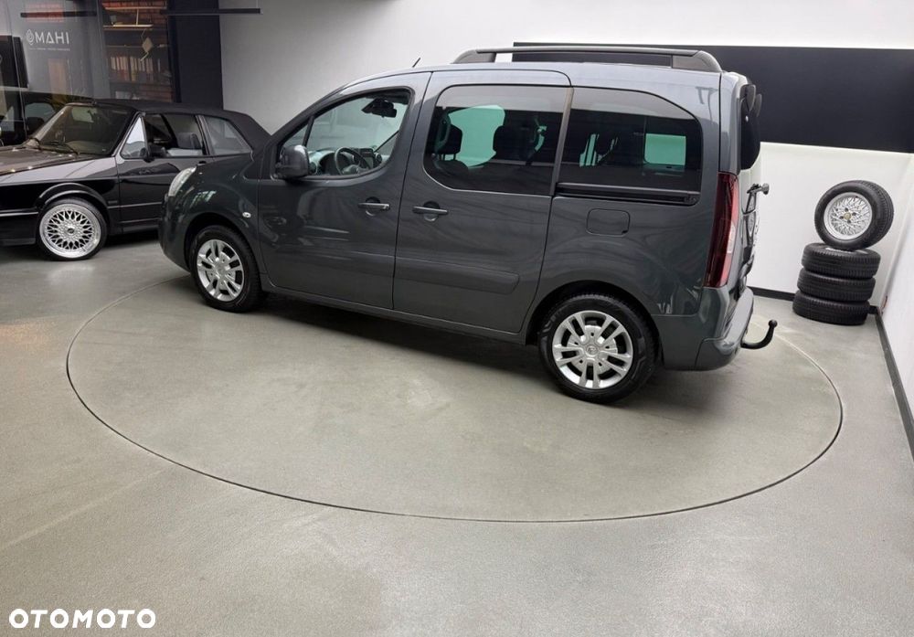 Citroën Berlingo Multispace BlueHDi 120 S&S SHINE - 8