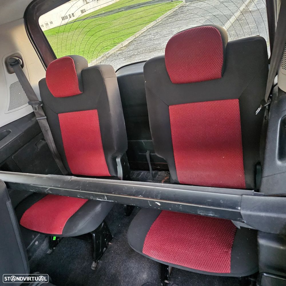 Fiat Doblo 1.3 M-Jet 7L Start&Stop - 26