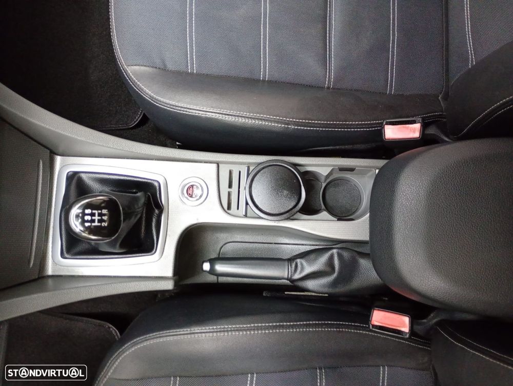 Ford Focus 1.6 TDCi Titanium - 27