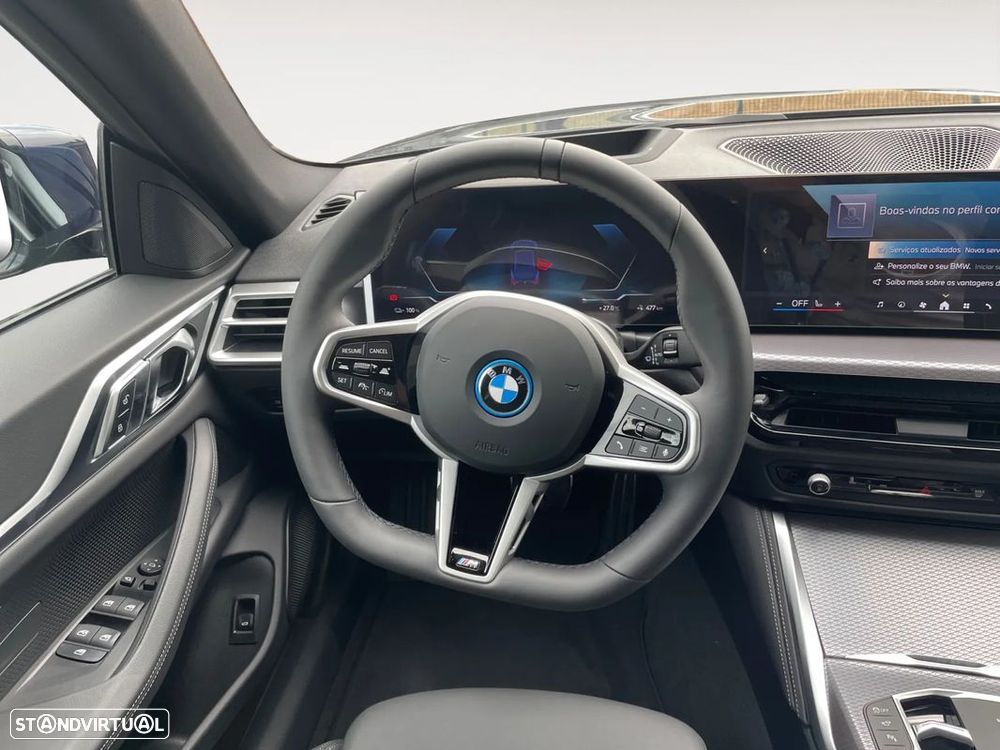 BMW i4 eDrive35 Desportiva M - 12