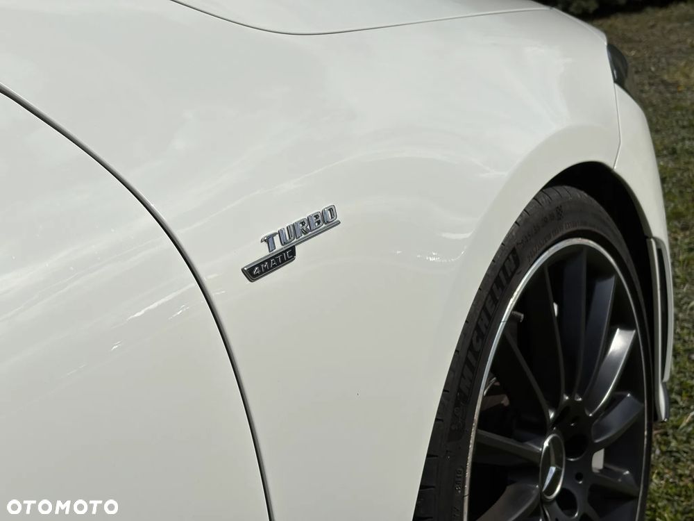 Mercedes-Benz CLA AMG 35 4-Matic 7G-DCT - 18