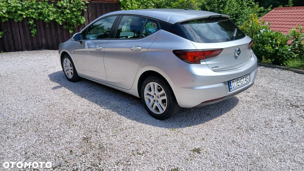 Opel Astra 1.6 CDTI Enjoy - 4