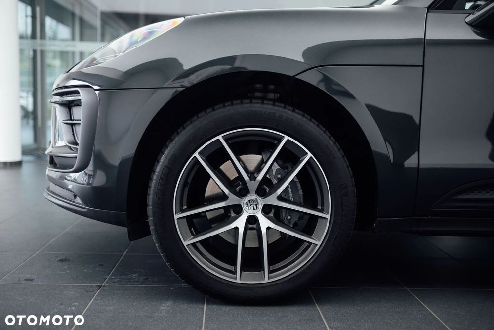 Porsche Macan Standard - 16