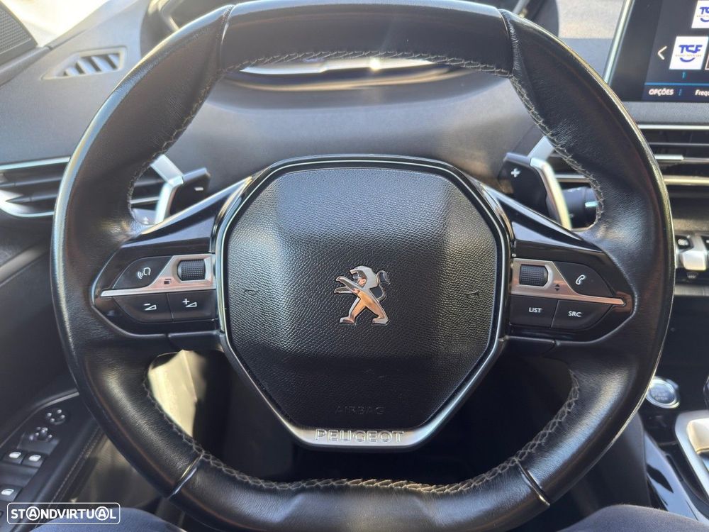Peugeot 5008 1.5 BlueHDi Allure Pack EAT8 - 28