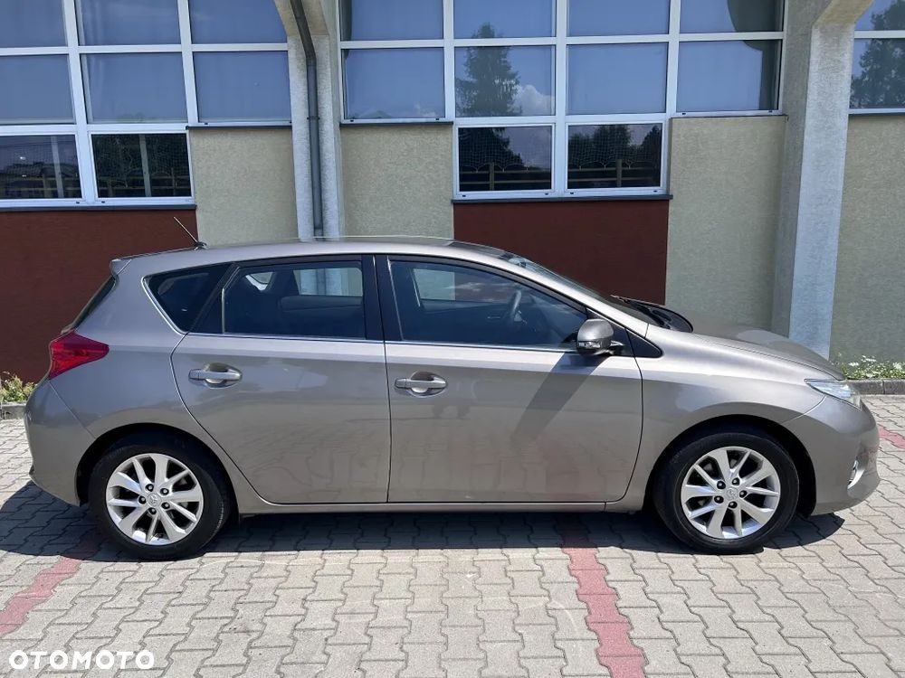 Toyota Auris 1.33 Dual-VVT-i Comfort - 9