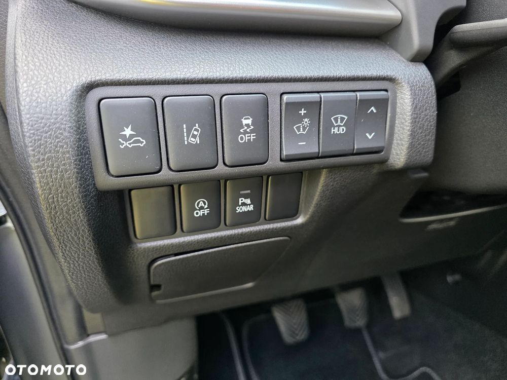 Mitsubishi Eclipse Cross 1.5 T Invite Plus - 14