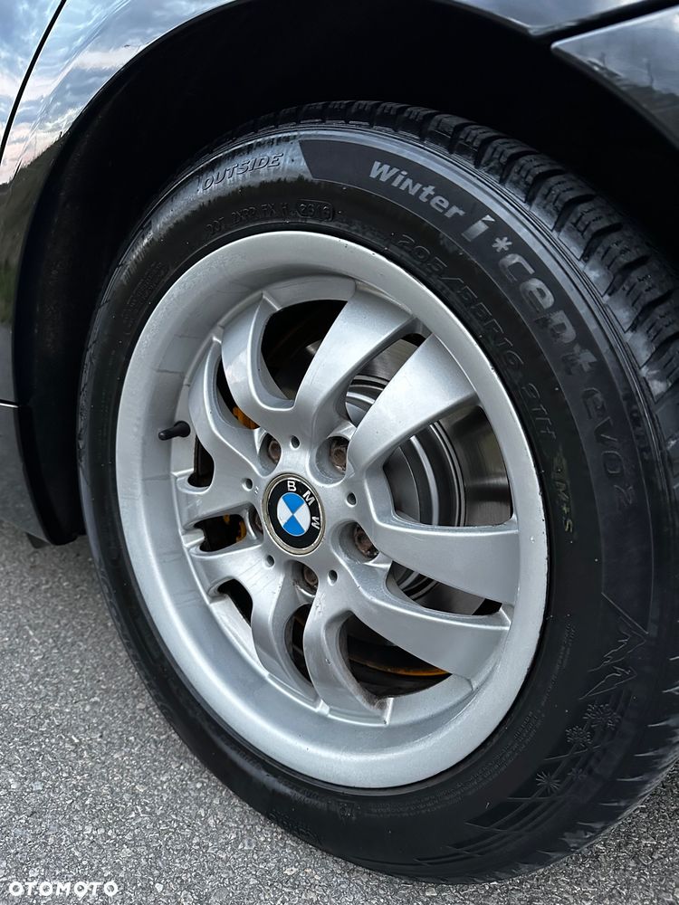 BMW Seria 3 320d DPF - 14