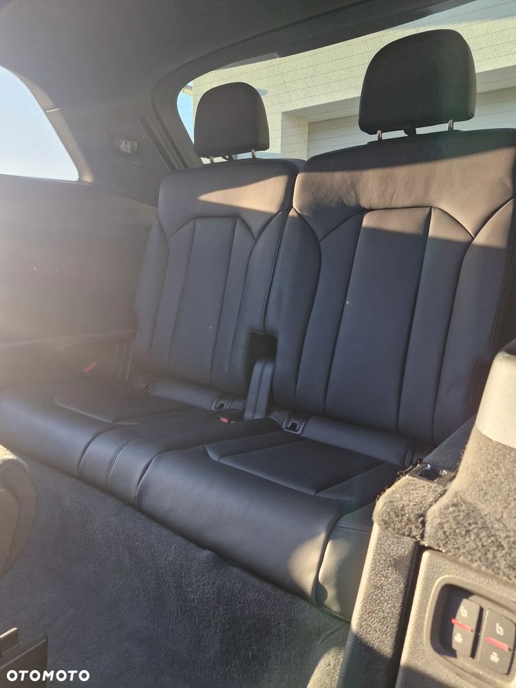 Audi Q7 50 TDI mHEV Quattro Tiptr - 29