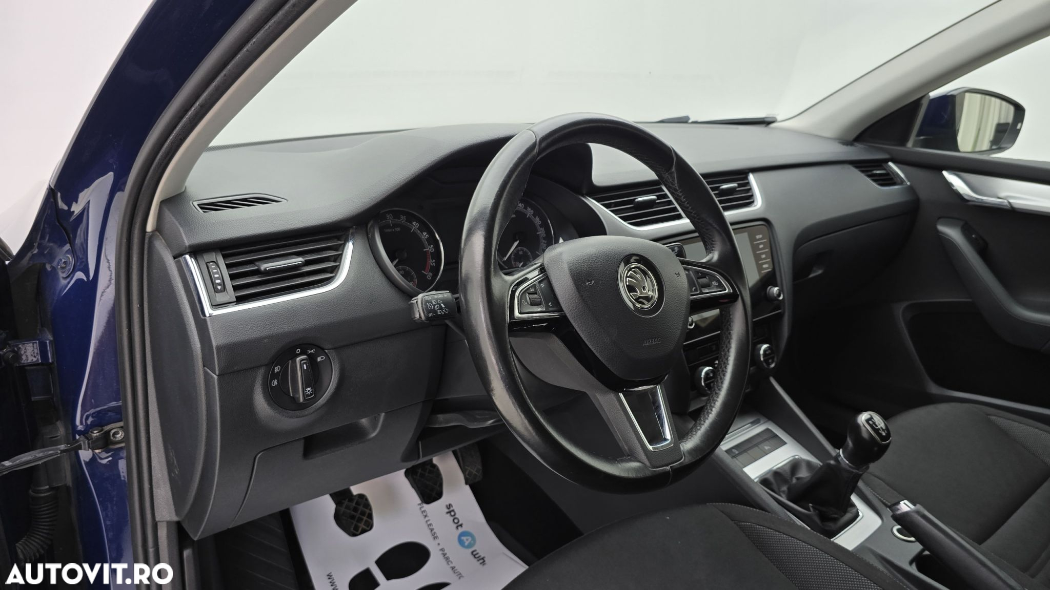 Skoda Octavia 1.6 TDI Ambition - 13
