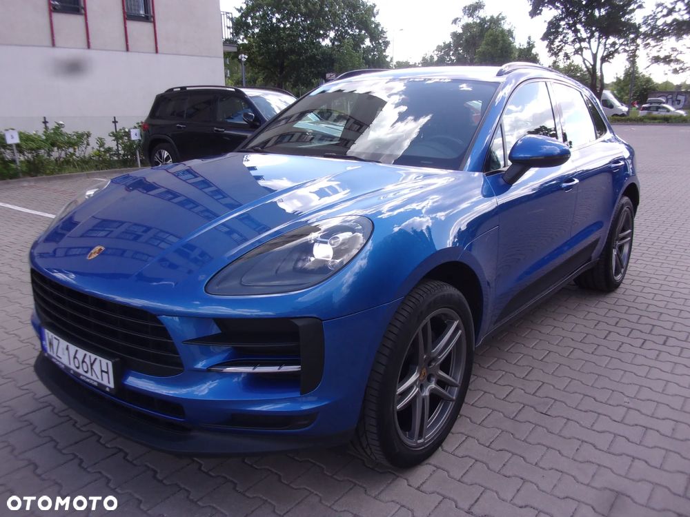 Porsche Macan - 1