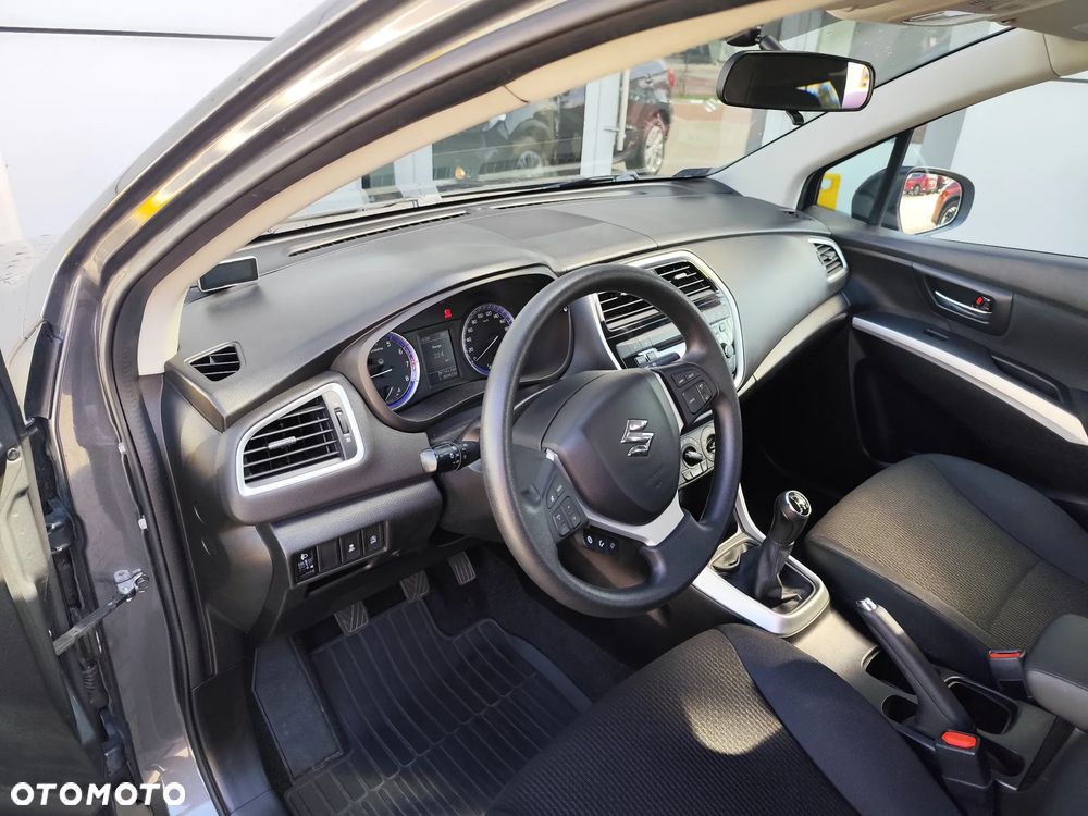 Suzuki SX4 S-Cross 1.0 T Comfort - 7