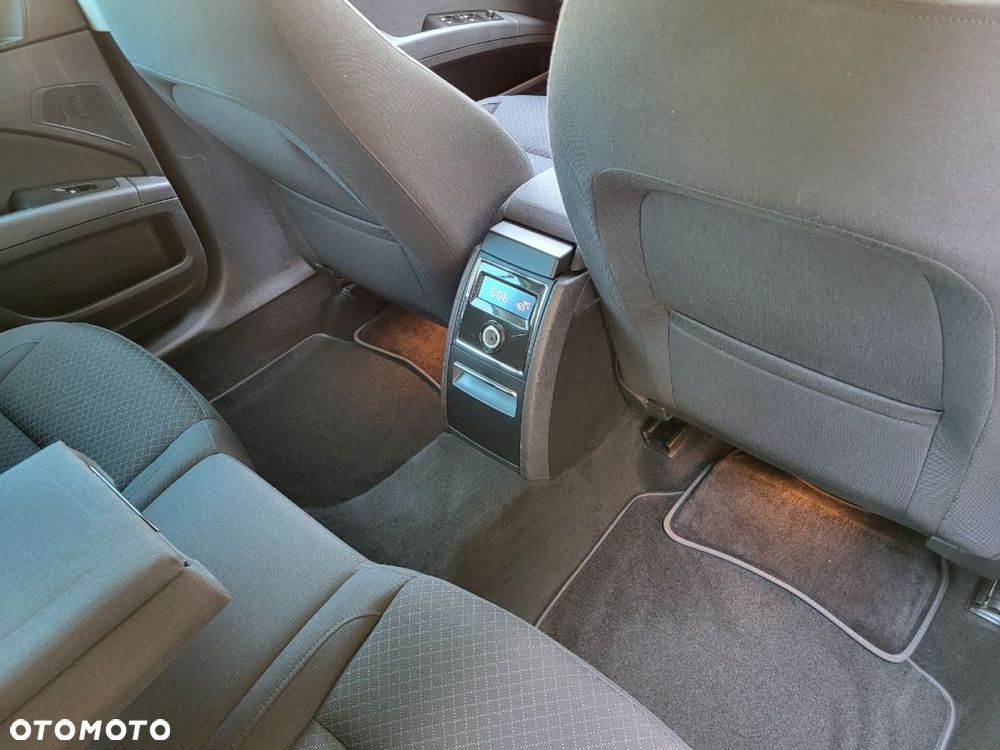 Skoda Superb - 36