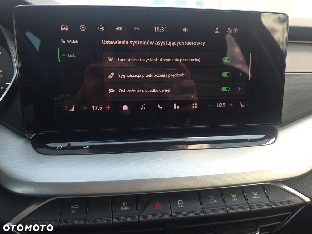 Skoda Octavia 1.5 TSI mHEV Drive Selection DSG - 28