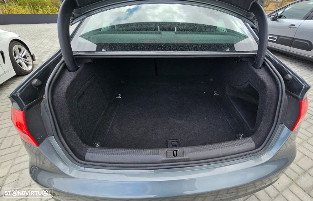 Audi A4 2.0 TDI - 7