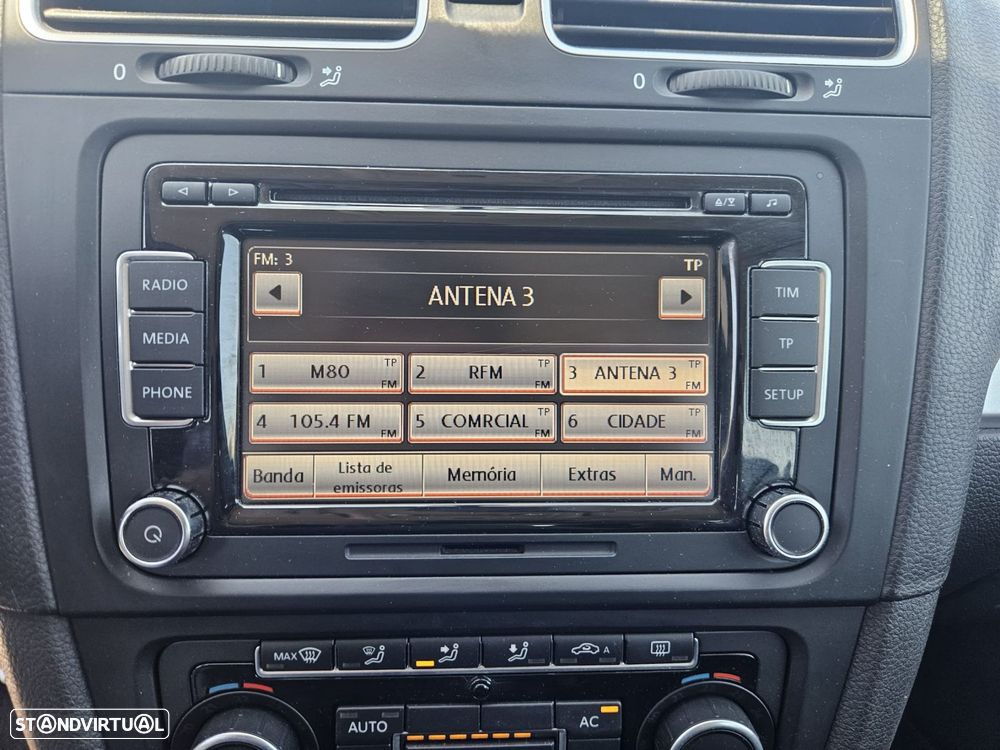 VW Golf Variant 1.6 TDi Highline - 32