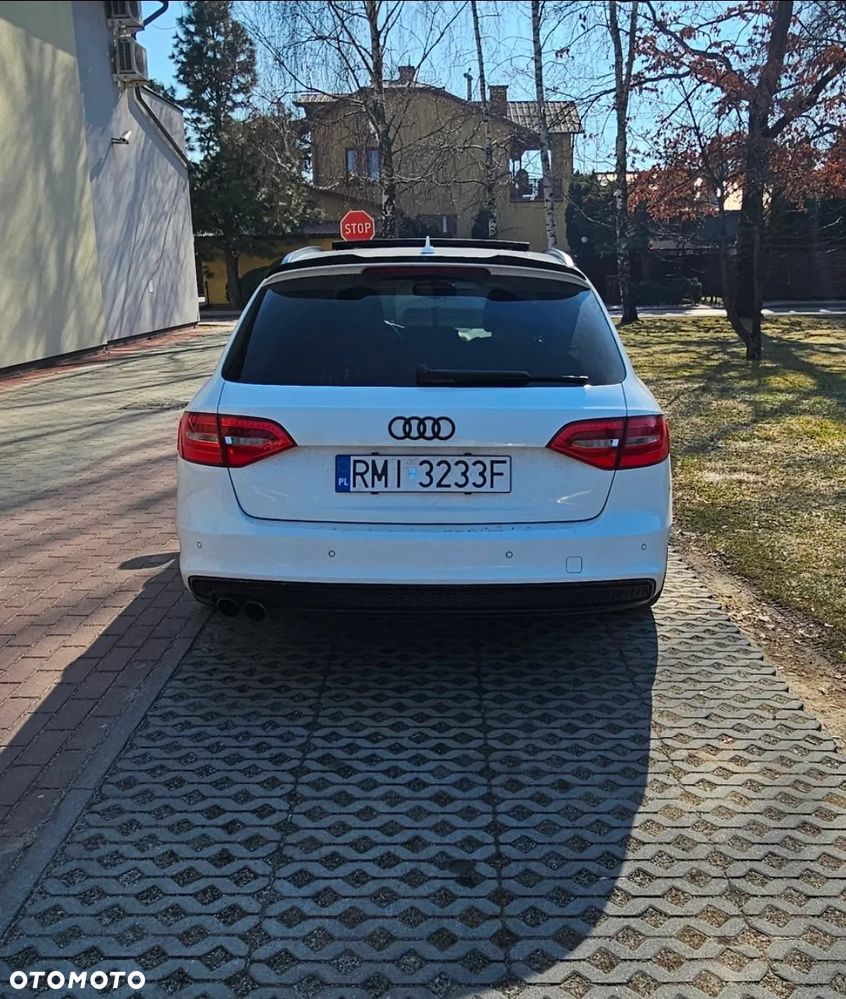 Audi A4 Avant 2.0 TDI Quattro S tronic - 5