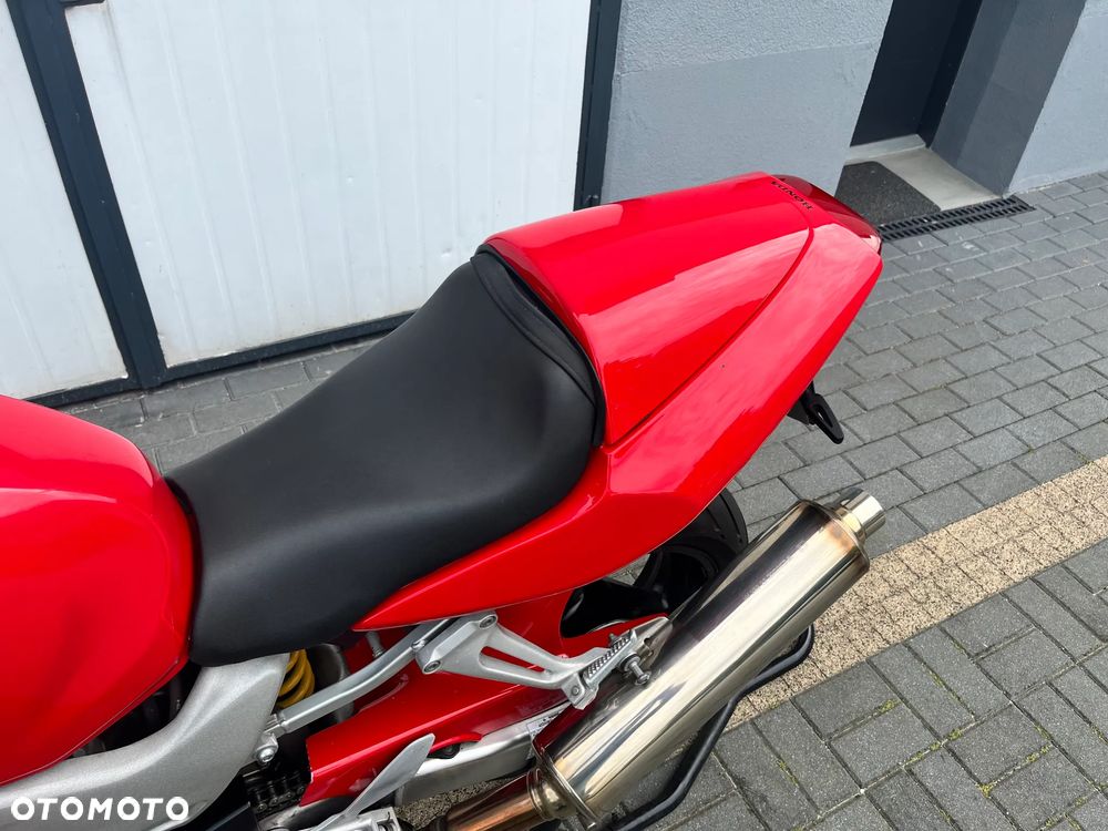 Honda VTR - 15