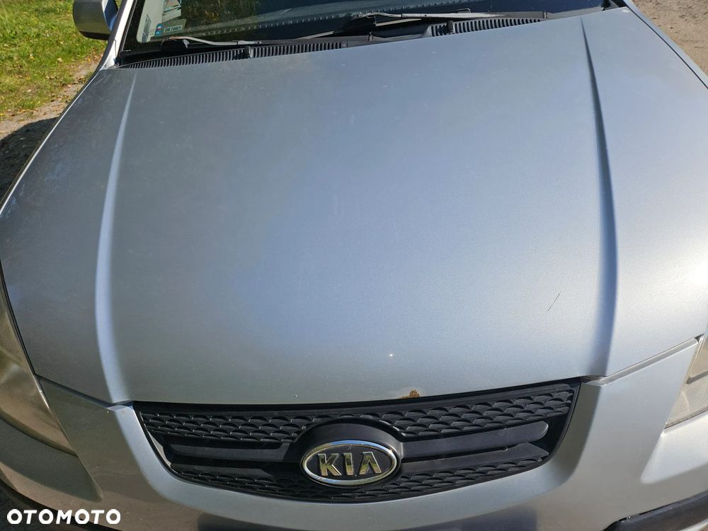 Kia Rio - 17