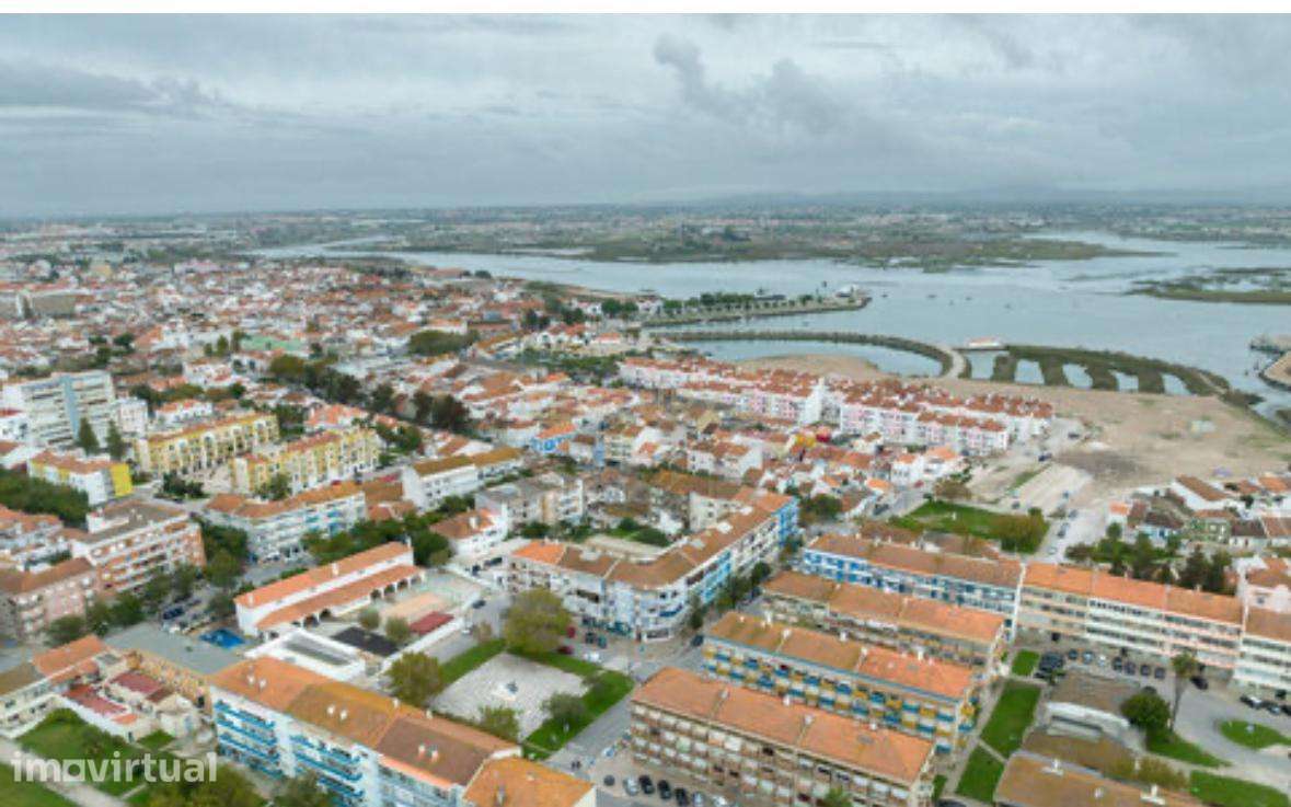 Loja no Montijo com 100m² de Área - Grande imagem: 4/6