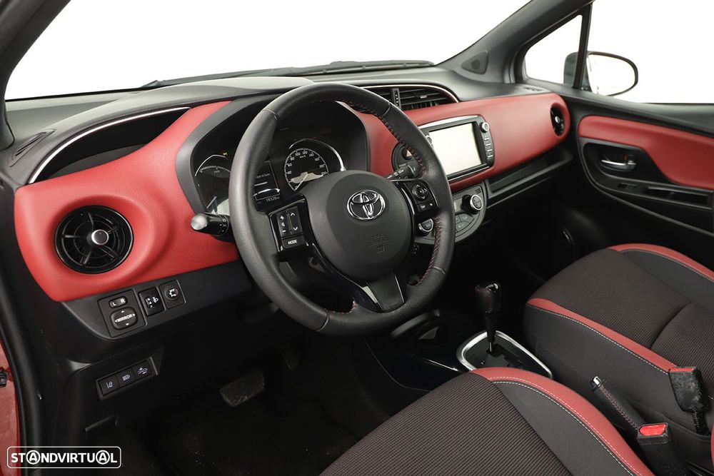 Toyota Yaris - 6