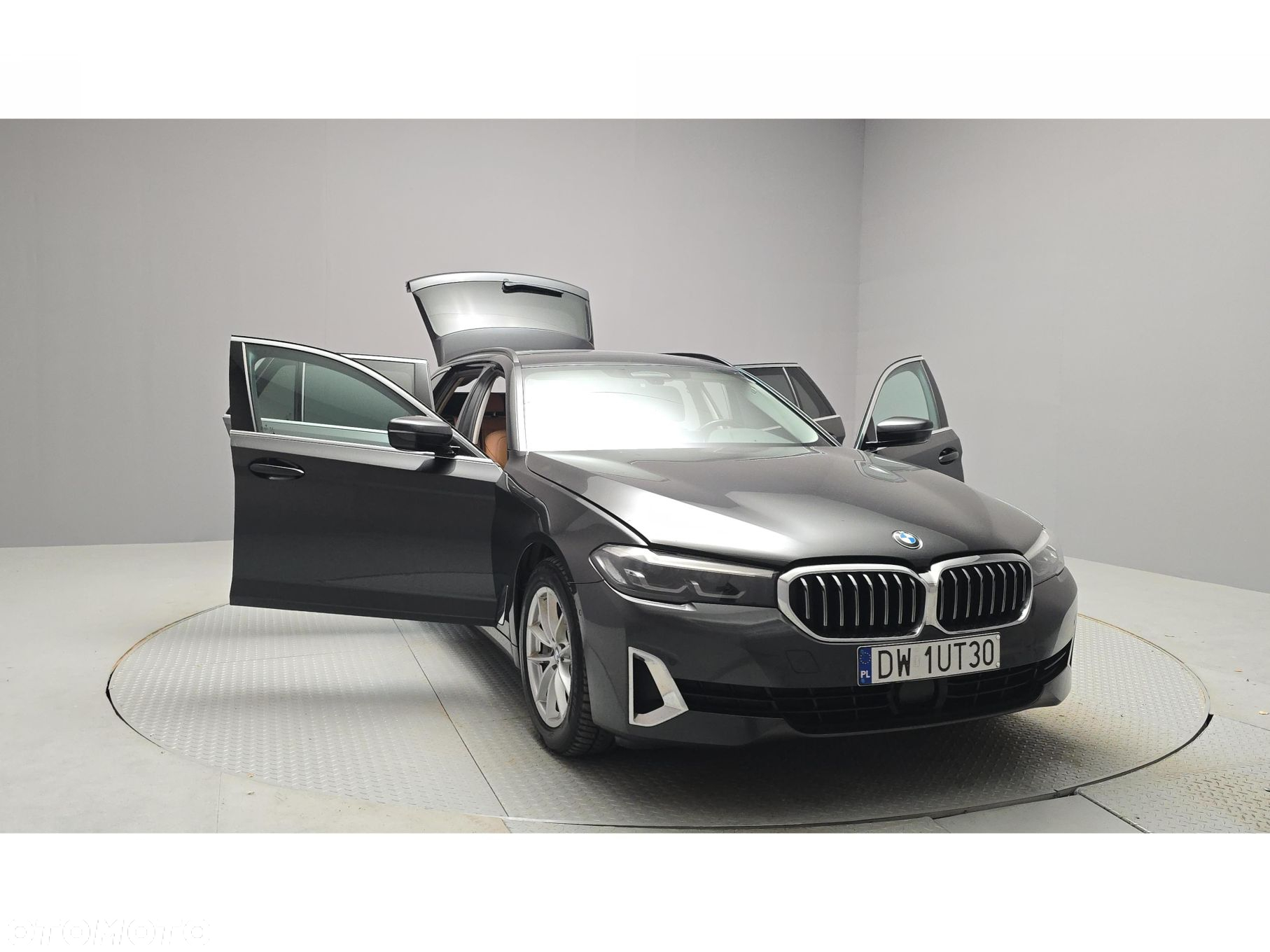 BMW Seria 5 - 12