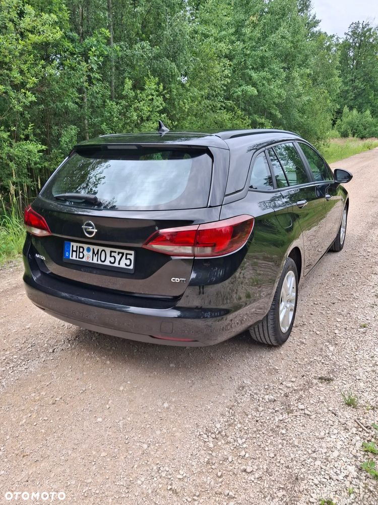 Opel Astra 1.6 CDTI Cosmo - 7