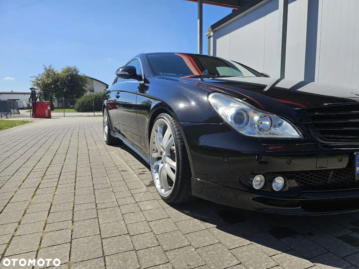 Mercedes-Benz CLS - 32