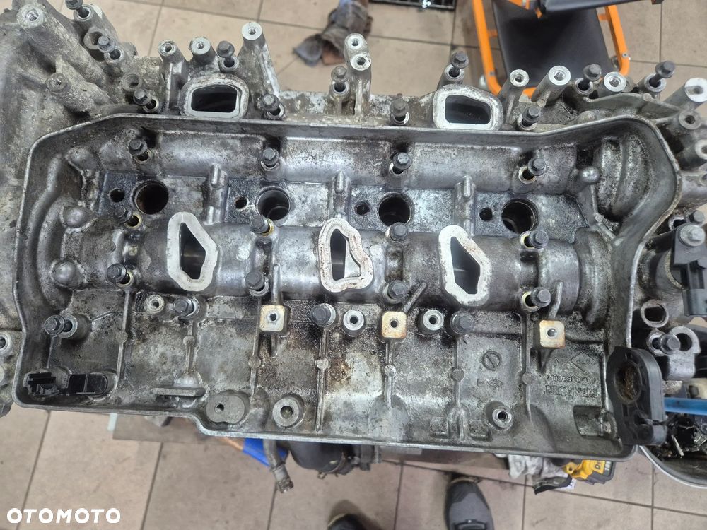 GŁOWICA POKRYWA SILNIKA WAŁKI  MASTER III MOVANO B 2.3 BITURBO 14r.+ - 1