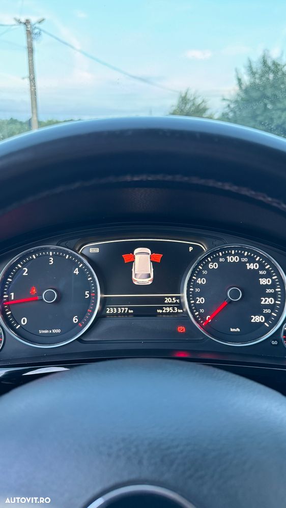 Volkswagen Touareg 3.0 V6 TDI BMT - 21