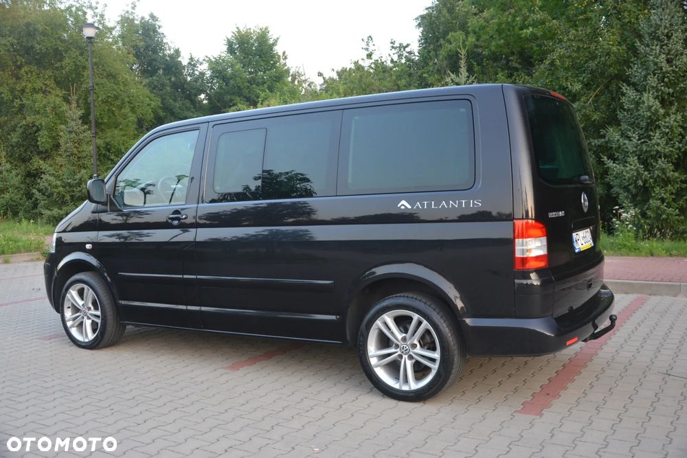 Volkswagen Multivan - 13