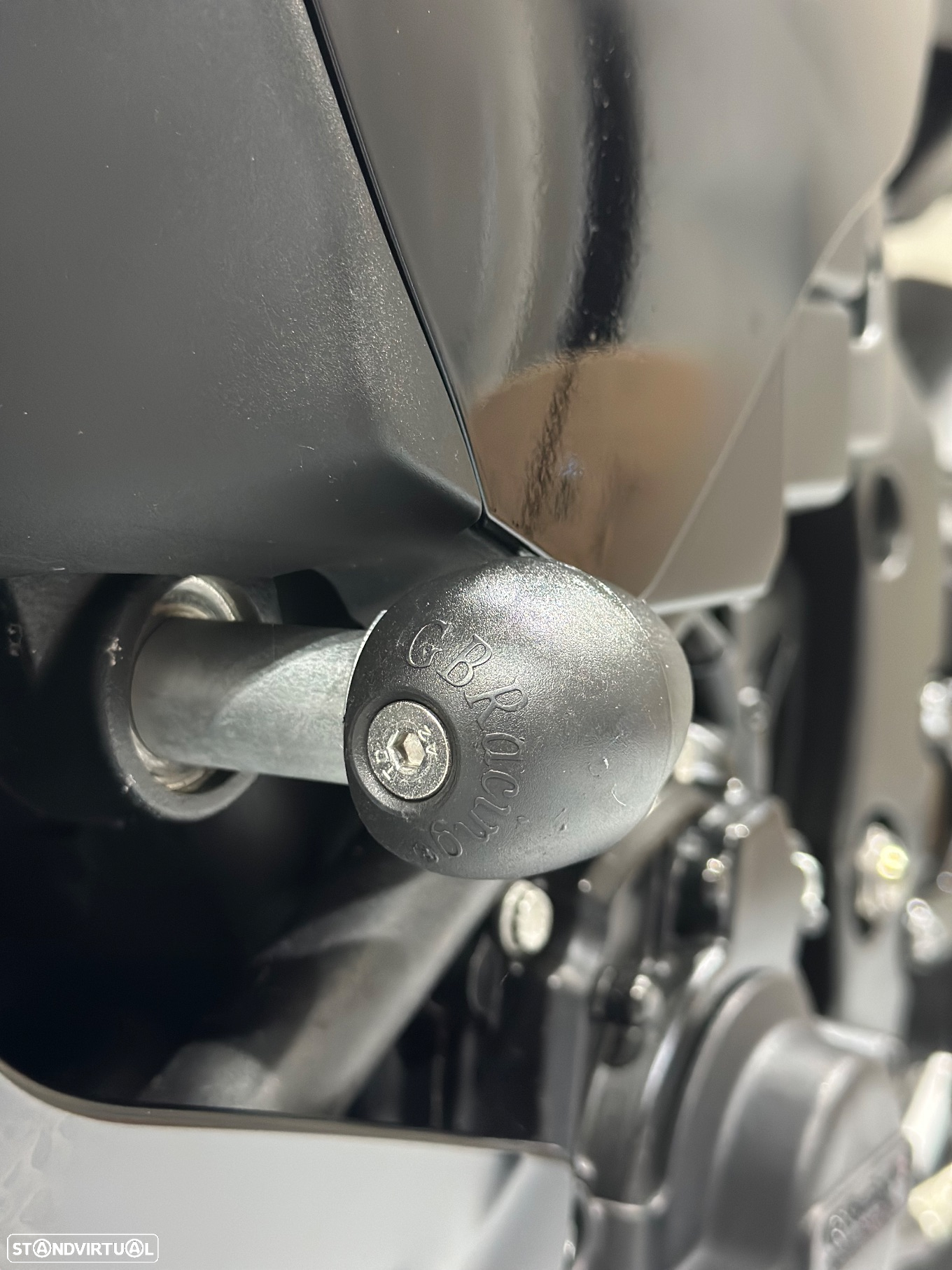 Yamaha YZF R1 - 17