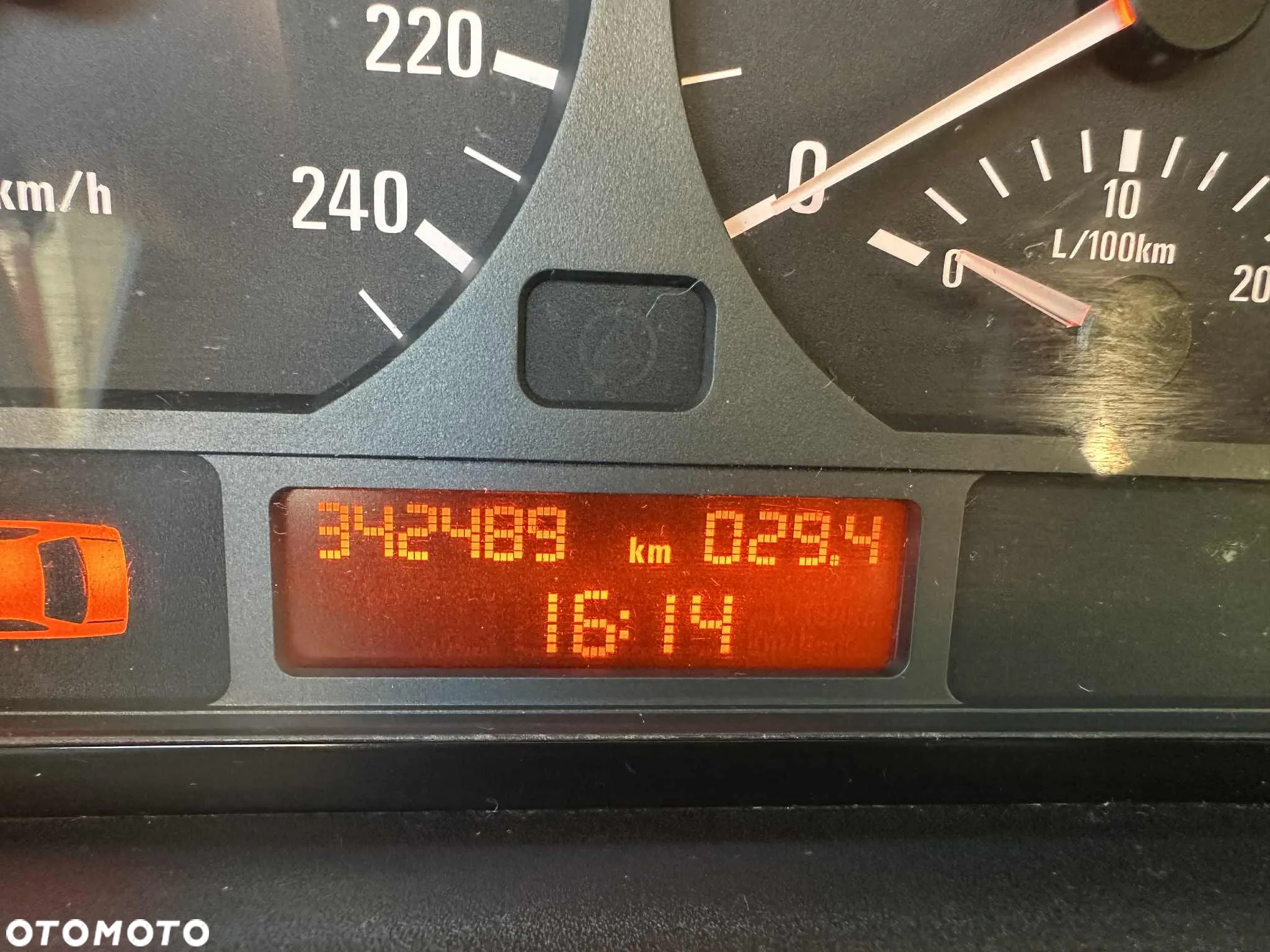 BMW Seria 3 325i - 20