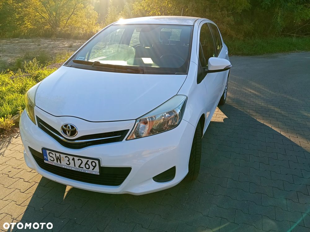 Toyota Yaris - 7