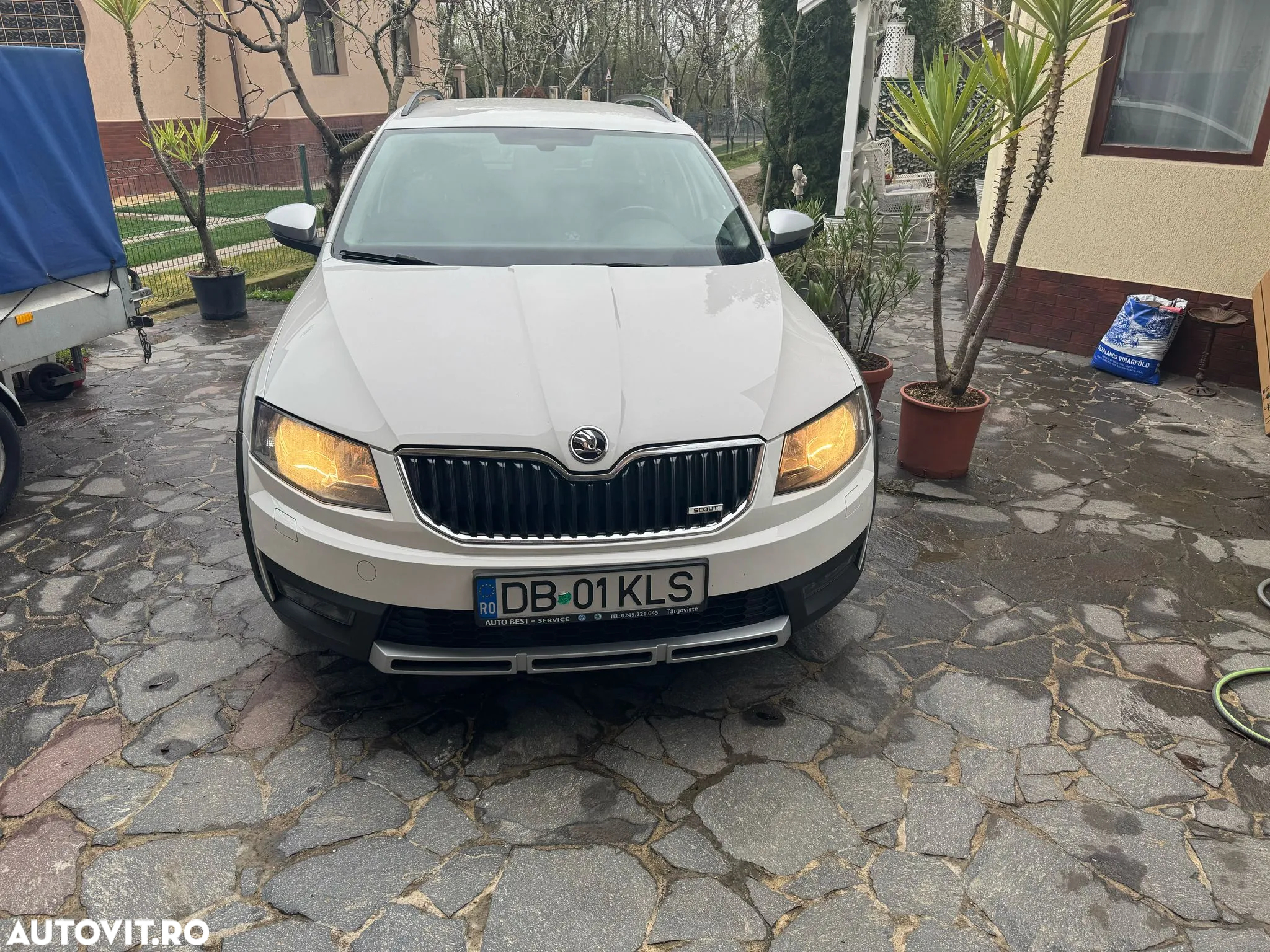 Skoda Octavia 2.0 TDI 4x4 DSG Scout - 2