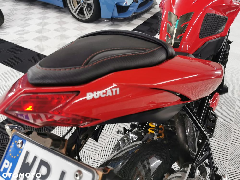 Ducati Streetfighter 1098 - 33