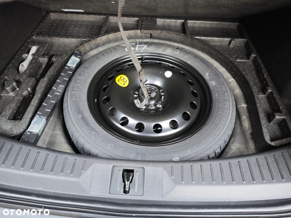 Ford Kuga 2.0 TDCi 4x4 Titanium - 21