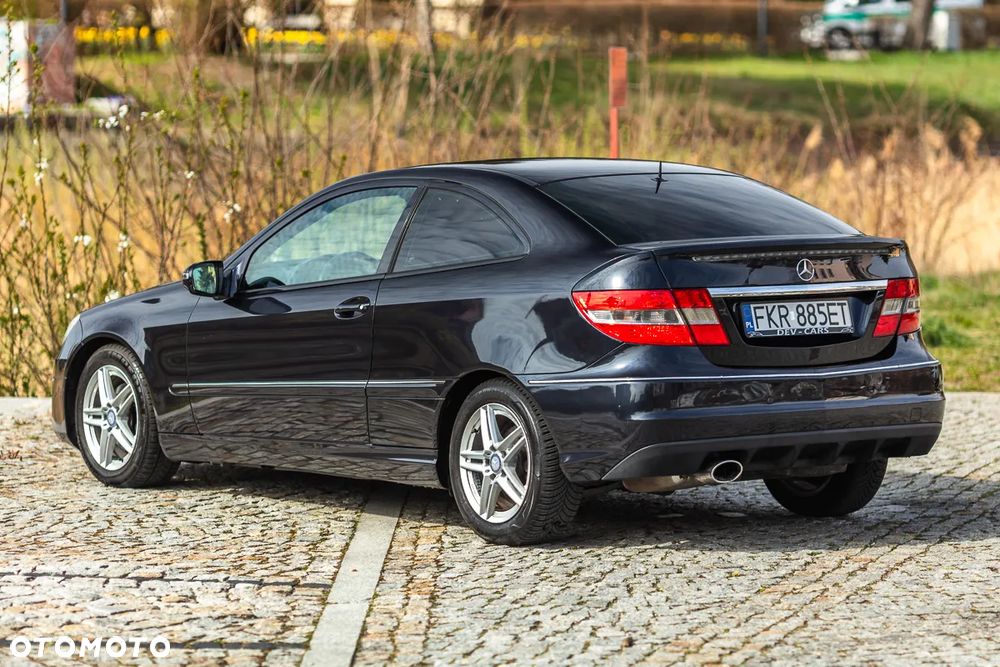 Mercedes-Benz CLC - 4