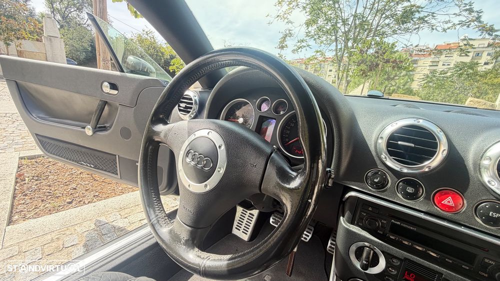 Audi TT Coupé 1.8 T - 14