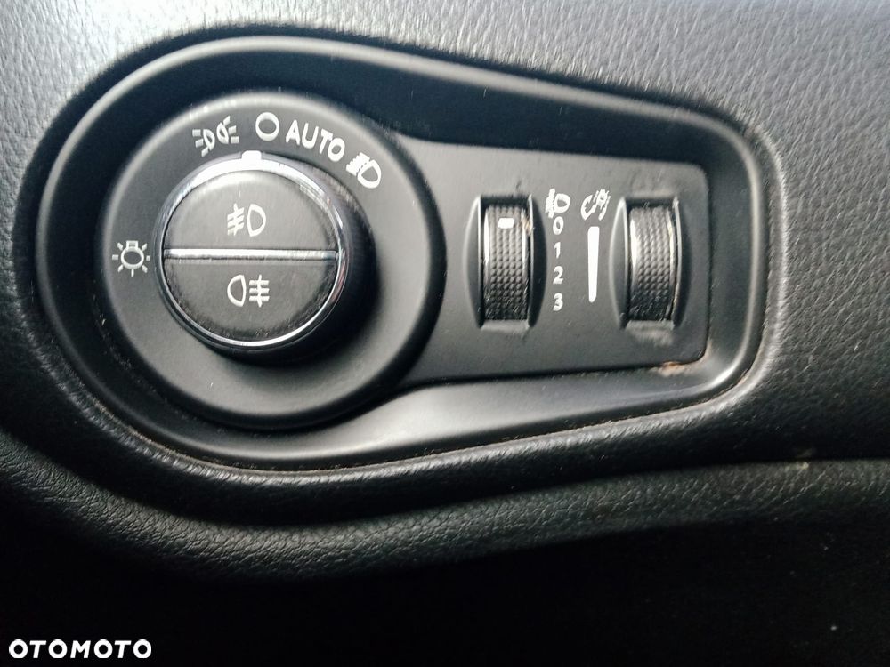 Jeep Renegade 2.0 MultiJet Active Drive Limited Adventure Edition - 23