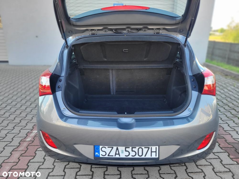 Hyundai i30 1.6 GDI DCT Premium - 33
