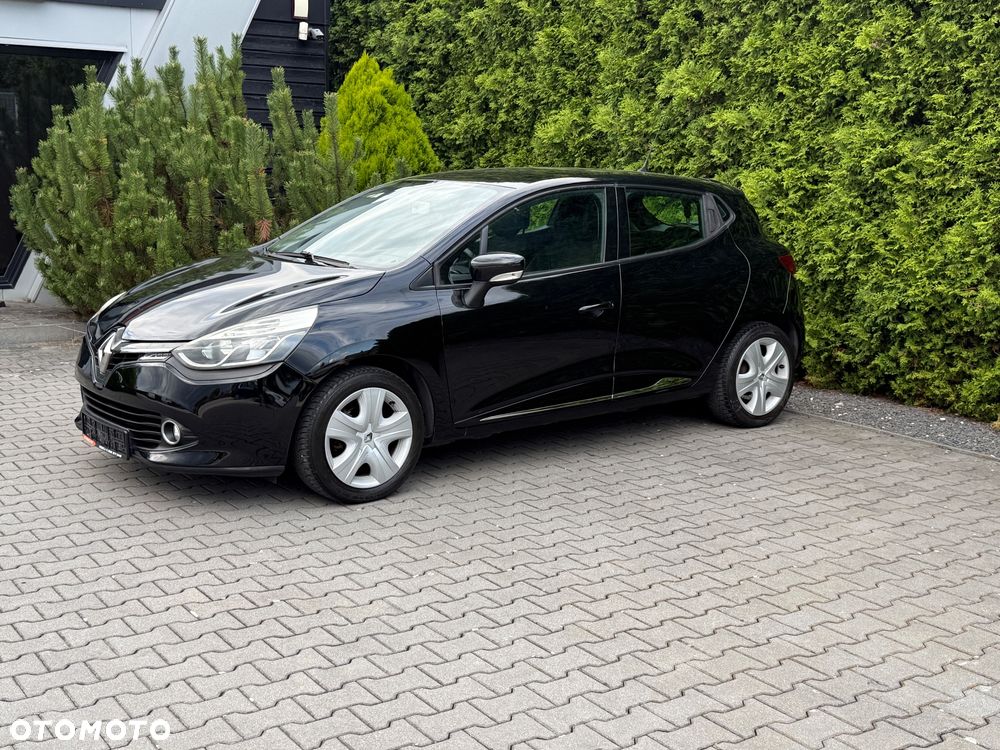 Renault Clio 1.2 16V 75 Expression - 13